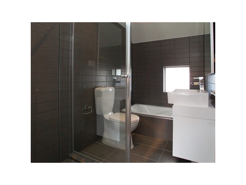 6-215/217 Francis Street, Yarraville VIC 3013