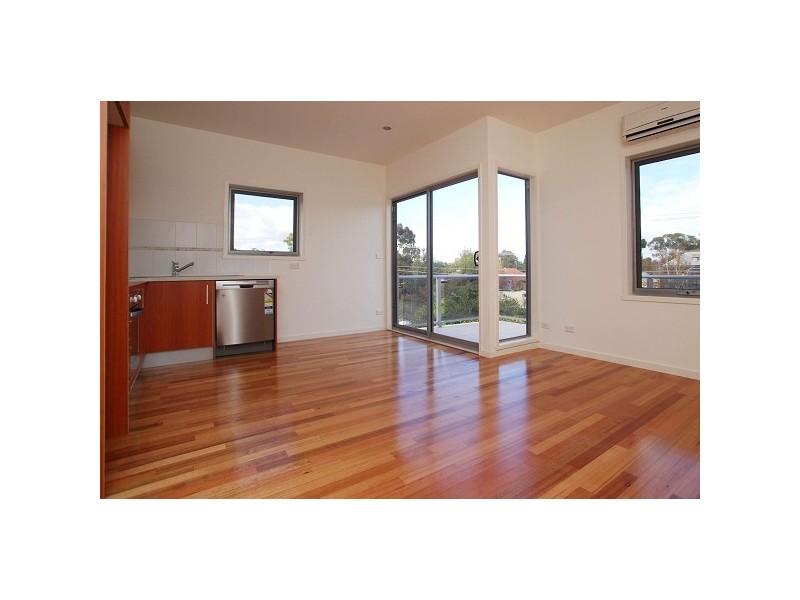 68 Hopetoun Ave, Brunswick West VIC 3055