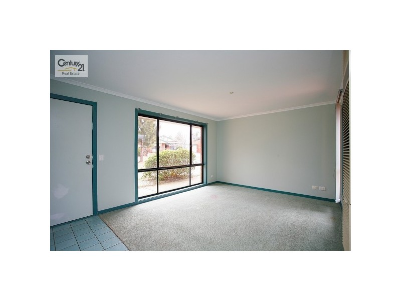 19 Rutherford, Roxburgh Park VIC 3064