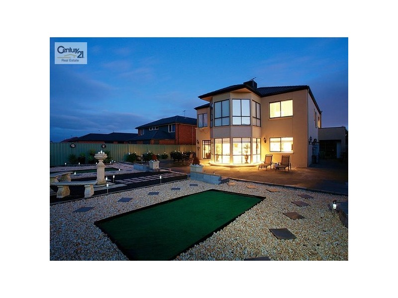 44 MALCOLM CREEK PDE, Craigieburn VIC 3064