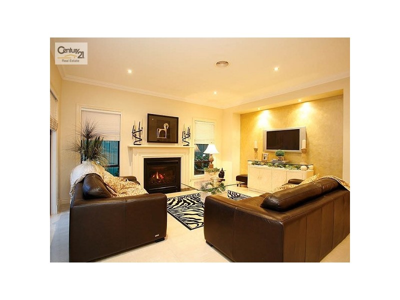 44 MALCOLM CREEK PDE, Craigieburn VIC 3064