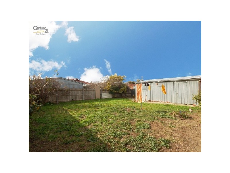 32 Flynn Cresent, Coolaroo VIC 3048