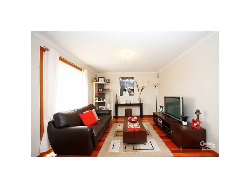 3 Kunzea Close, Meadow Heights VIC 3048