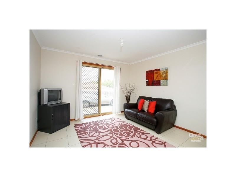 3 Kunzea Close, Meadow Heights VIC 3048