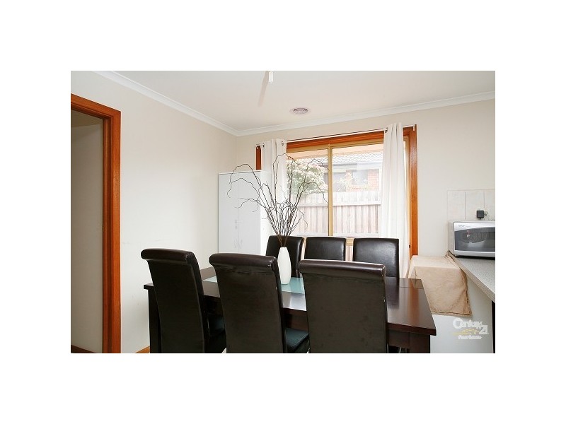 3 Kunzea Close, Meadow Heights VIC 3048