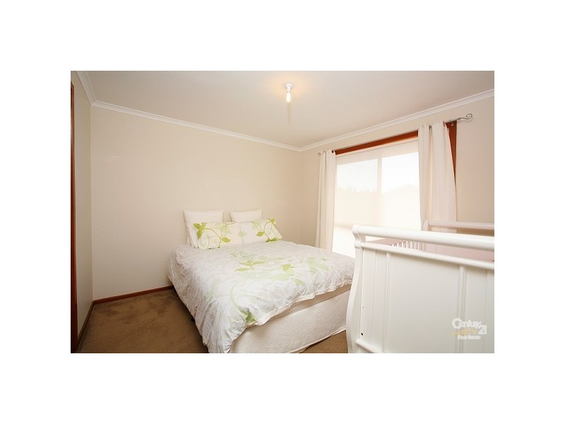 3 Kunzea Close, Meadow Heights VIC 3048