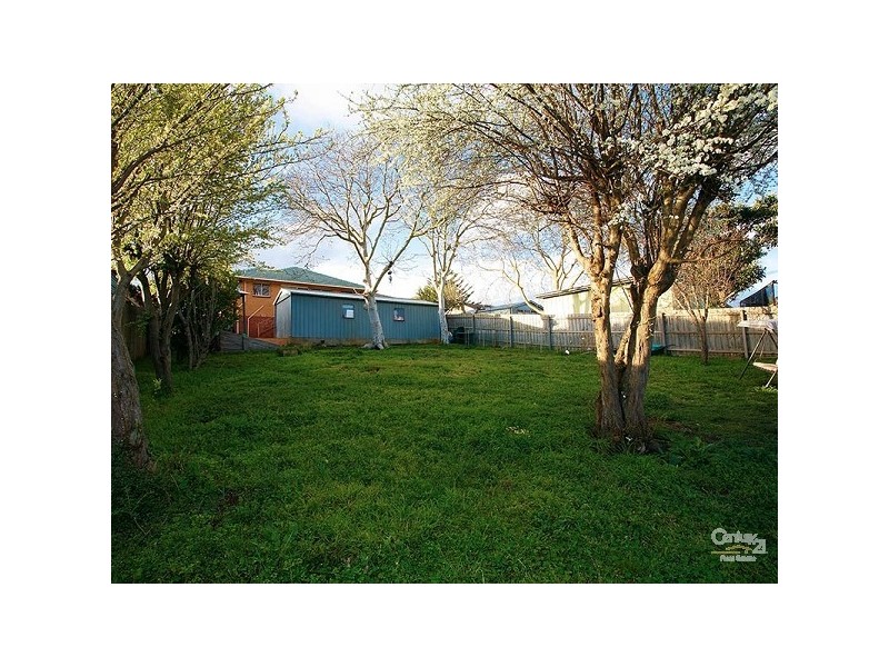 29 Ridgeway Avenue, Glenroy VIC 3046