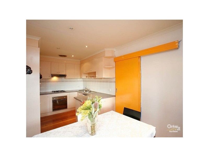 29 Ridgeway Avenue, Glenroy VIC 3046