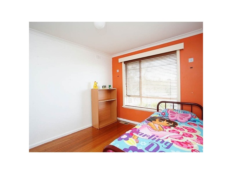 29 Ridgeway Avenue, Glenroy VIC 3046