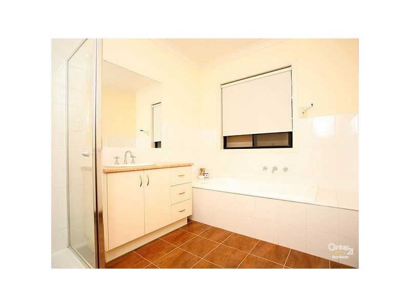 23 Aston Crescent, Craigieburn VIC 3064