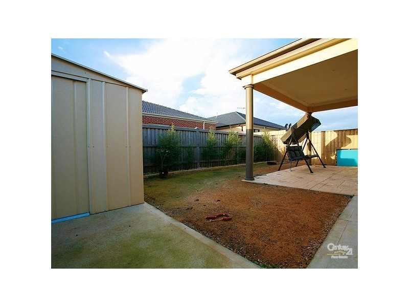 23 Aston Crescent, Craigieburn VIC 3064