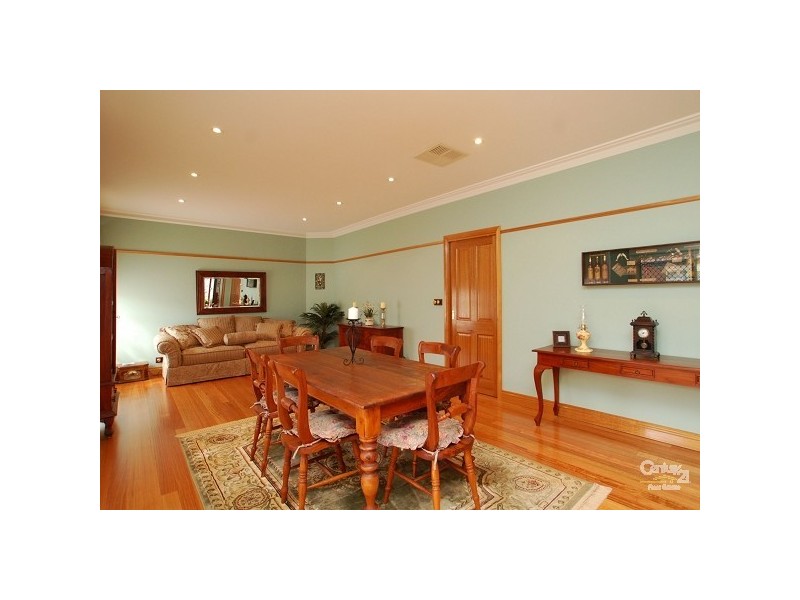 30 Pecos Place, Roxburgh Park VIC 3064