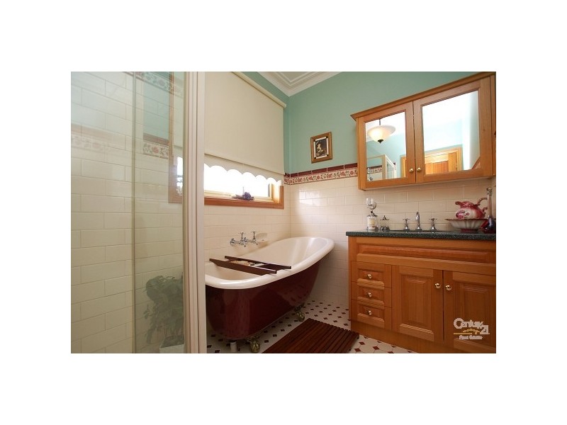 30 Pecos Place, Roxburgh Park VIC 3064