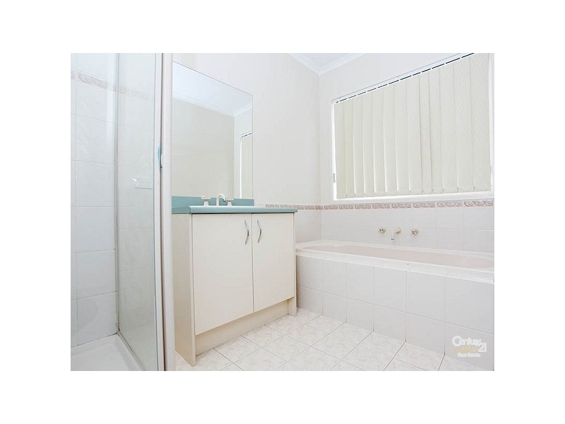 6 Golf View Drive, Craigieburn VIC 3064