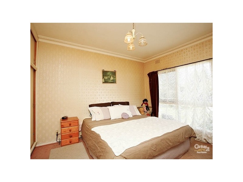 87 Tarana Avenue, Glenroy VIC 3046