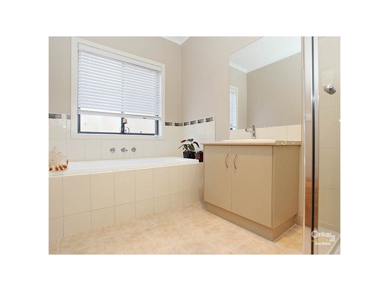 21 Aston Street, Craigieburn VIC 3064