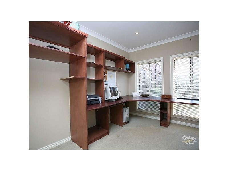 10 Tavistock Crt, Craigieburn VIC 3064