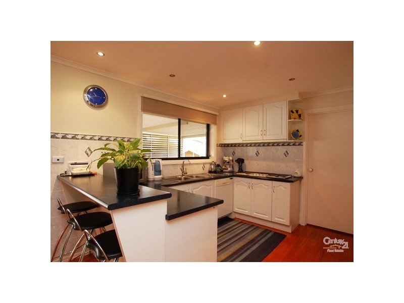 20 ENFIELD PLACE, Craigieburn VIC 3064