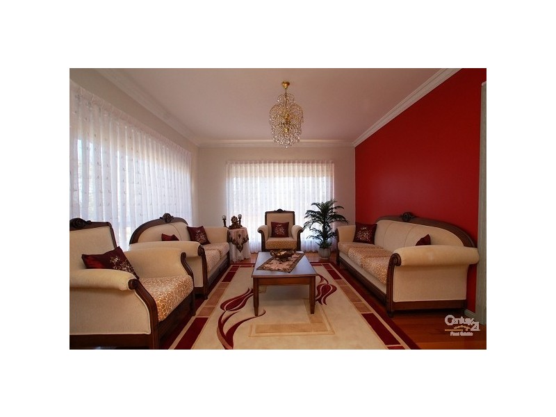 50 Cassinia Crescent, Meadow Heights VIC 3048