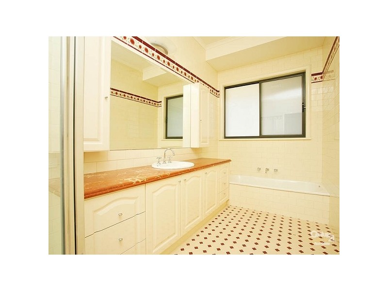 83 Parkside Rise, Craigieburn VIC 3064