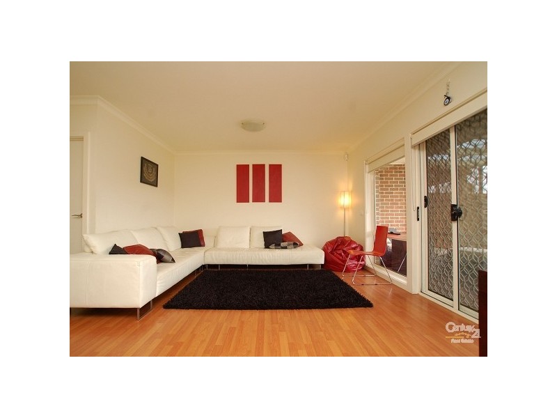 7 Mckinley Drive, Roxburgh Park VIC 3064