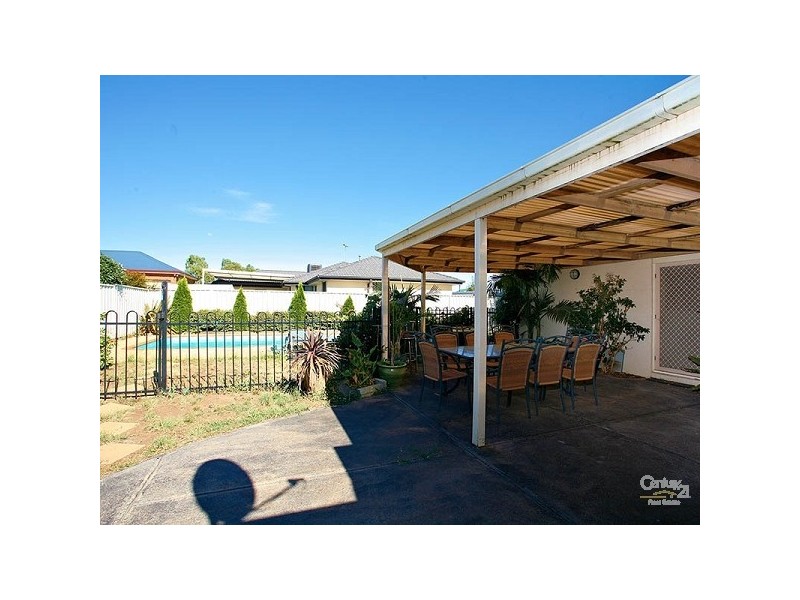 2 Meadowbank Court, Craigieburn VIC 3064