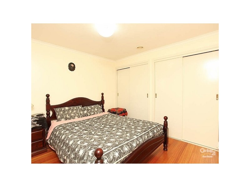 9 Gathray Court, Roxburgh Park VIC 3064