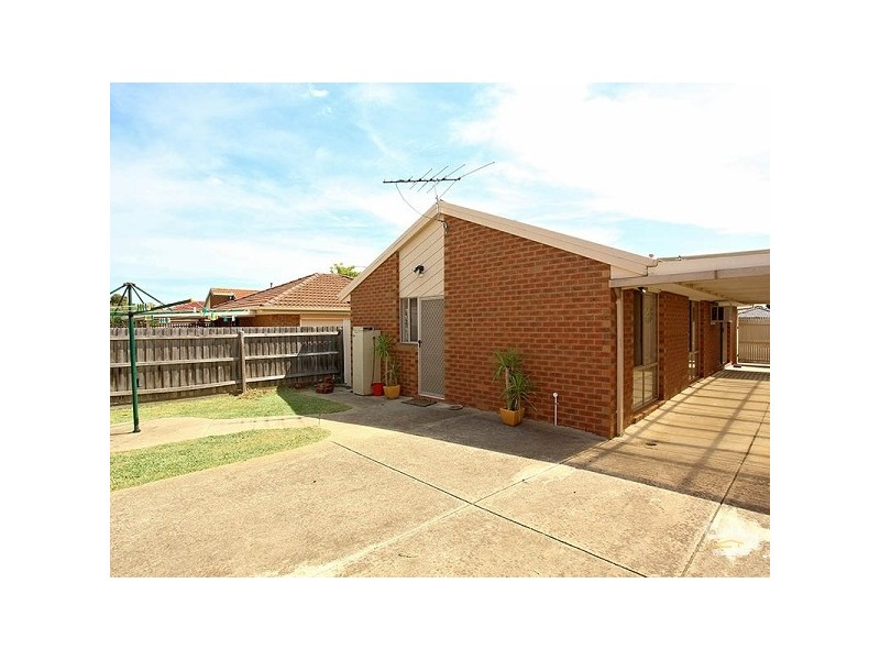 9 Gathray Court, Roxburgh Park VIC 3064