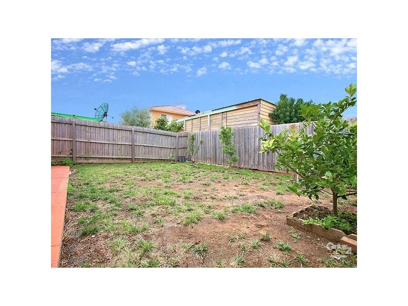 15 Merrivale Place, Roxburgh Park VIC 3064