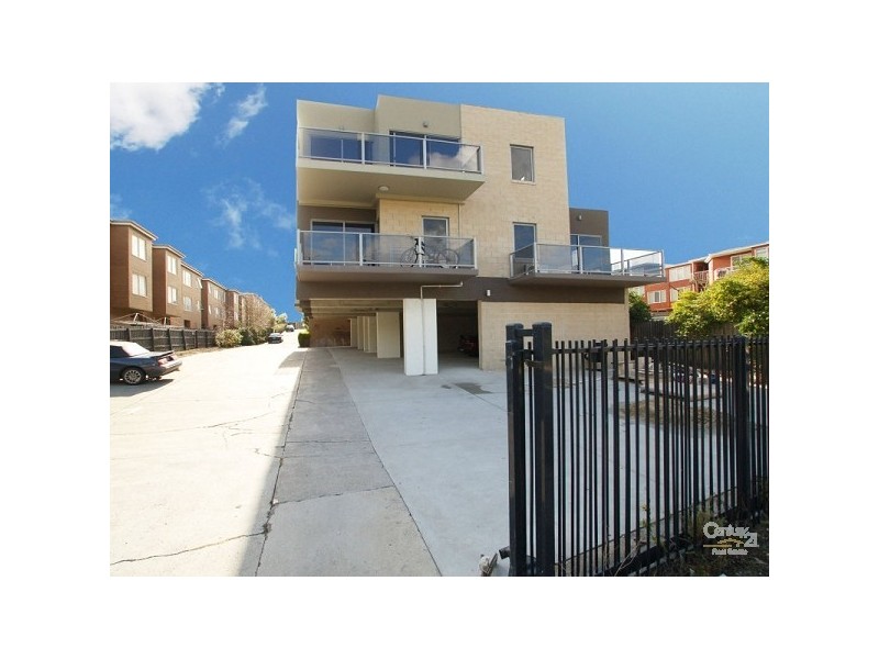 68 Hopetoun Avenue, Brunswick VIC 3056