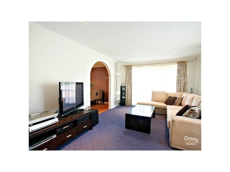 63 Hothlyn Drive, Craigieburn VIC 3064