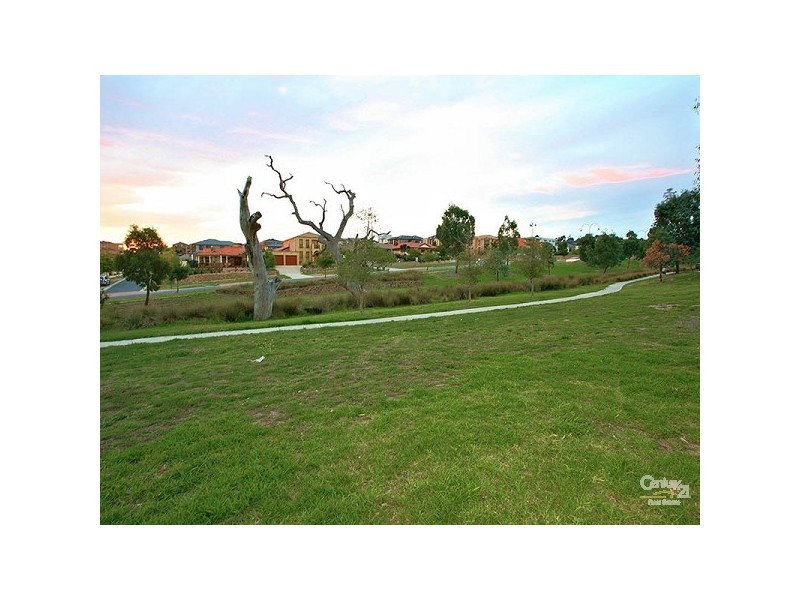 8 Annadale Mews, Greenvale VIC 3059