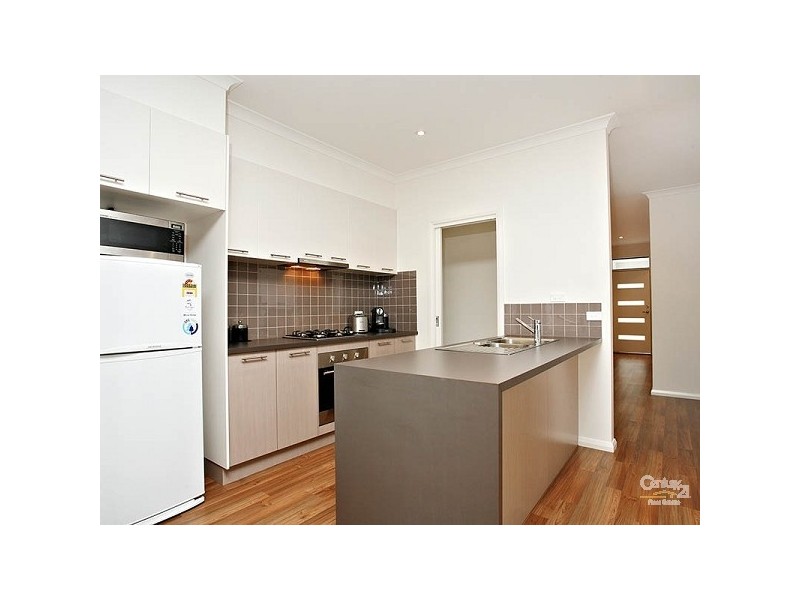 16 Elland Court, Craigieburn VIC 3064