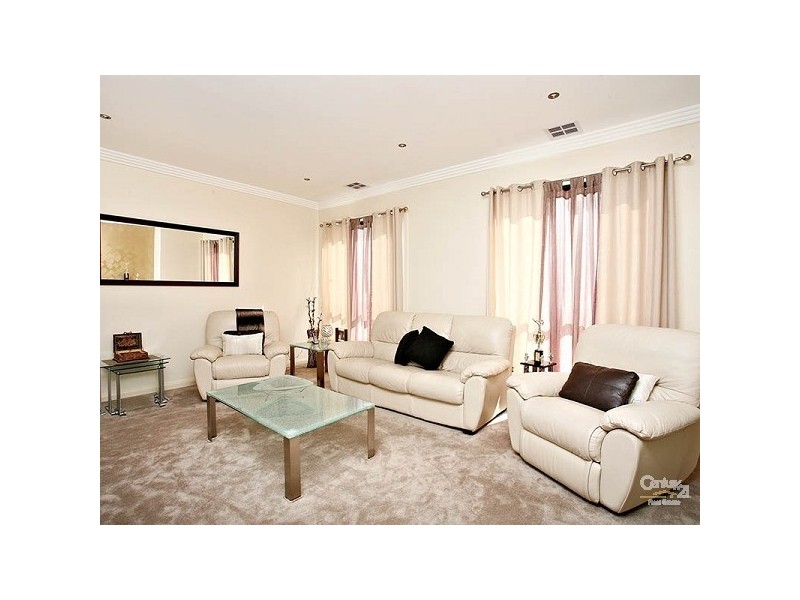 20 Eagleview Way, Craigieburn VIC 3064