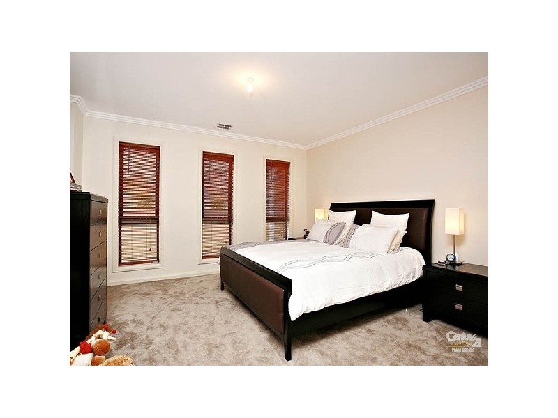 20 Eagleview Way, Craigieburn VIC 3064