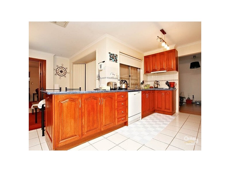Roxburgh Park VIC 3064