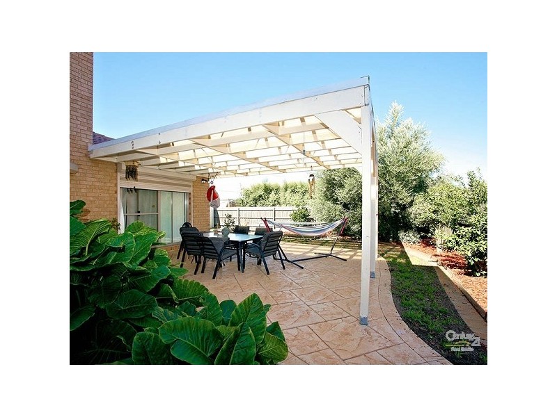 Roxburgh Park VIC 3064