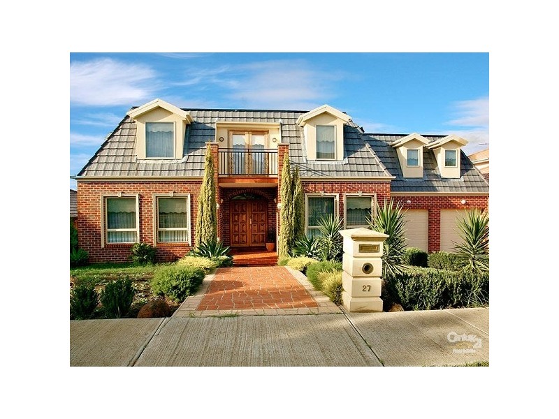 27 Excelsior Heights, Craigieburn VIC 3064