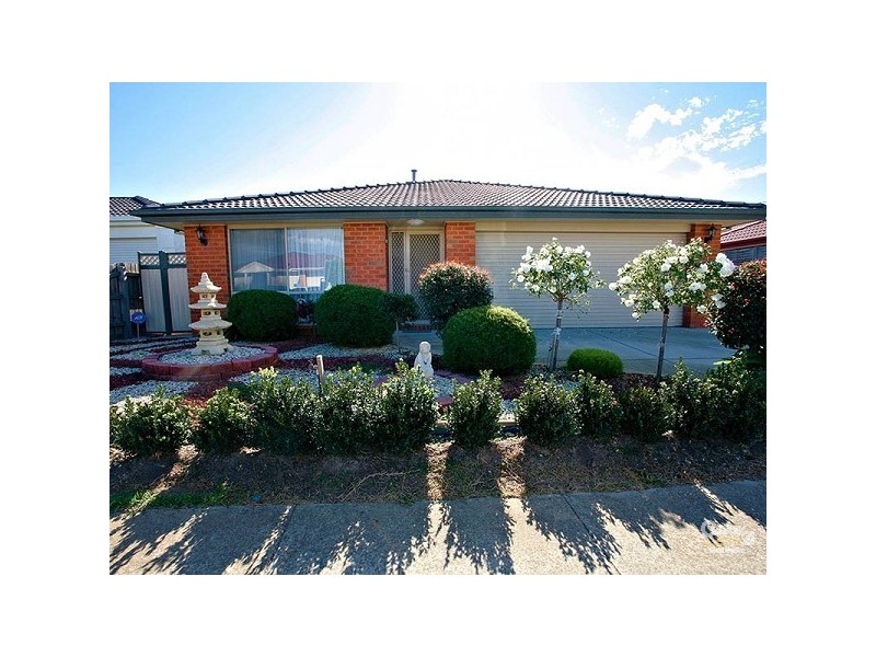 14 Alberton Avenue, Roxburgh Park VIC 3064