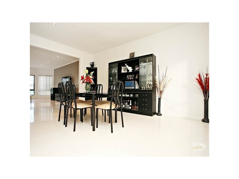 8 McPherson Boulevard, Roxburgh Park VIC 3064