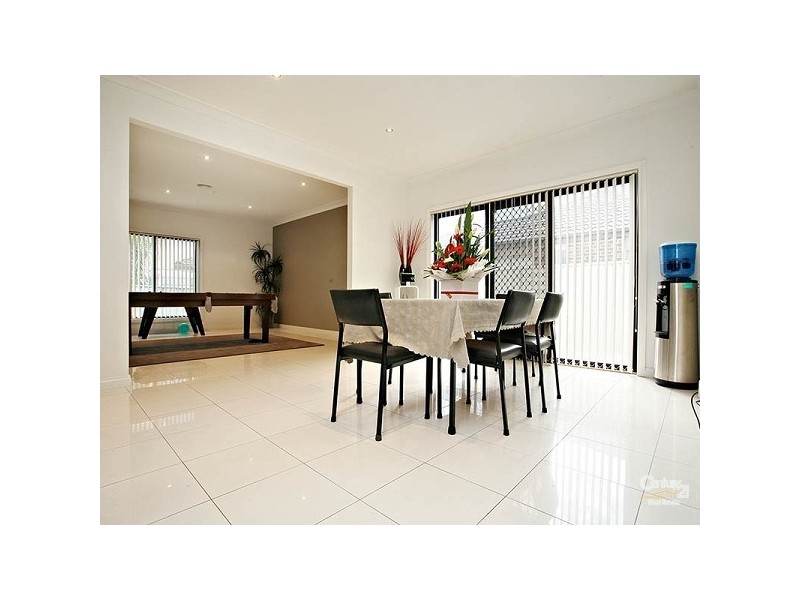 8 McPherson Boulevard, Roxburgh Park VIC 3064