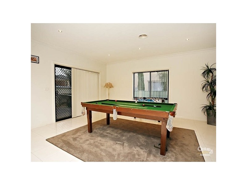 8 McPherson Boulevard, Roxburgh Park VIC 3064