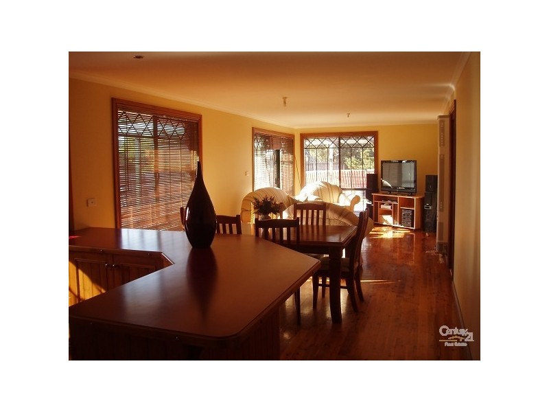 2 Nottingham Way, Sydenham VIC 3037