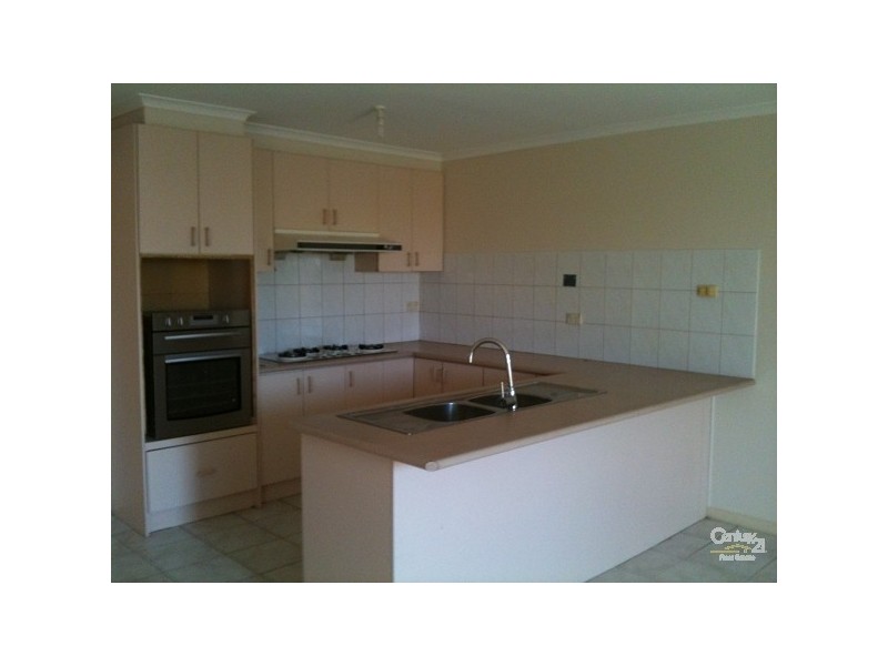 9/11 Hull Court, Campbellfield VIC 3061