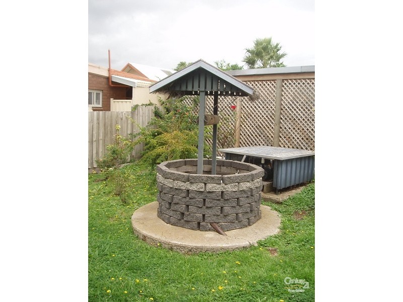 63 Gowrie Street, Glenroy VIC 3046