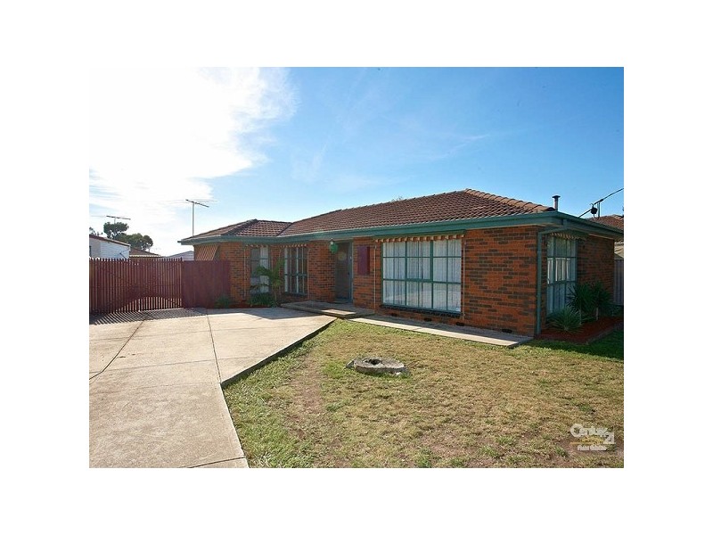 63 Hothlyn Drive, Craigieburn VIC 3064