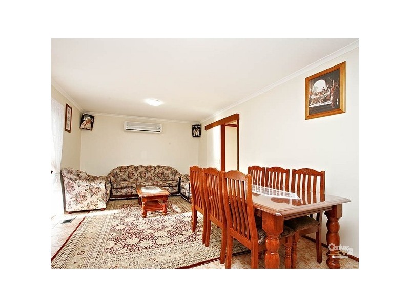 15 Rubus Court, Meadow Heights VIC 3048