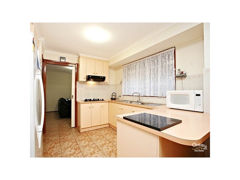 15 Rubus Court, Meadow Heights VIC 3048