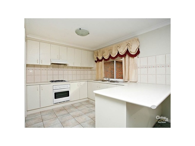 22 Thomas Brunton Parade, Roxburgh Park VIC 3064