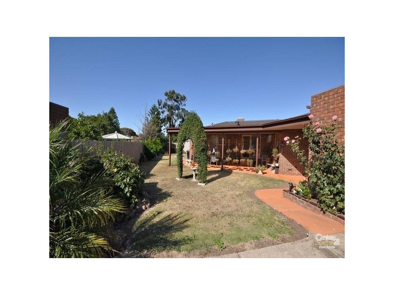 6  Brandon Court, Craigieburn VIC 3064